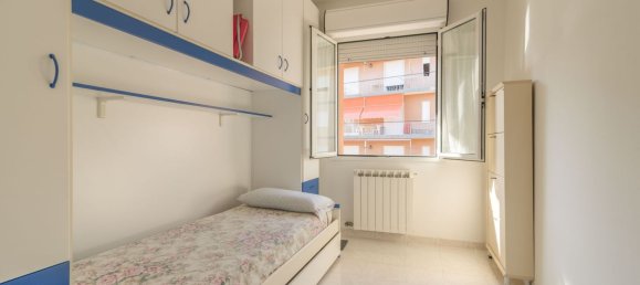 2 Schlafzimmer Wohnung in Ceriale, Italy, Nr. 376002 28