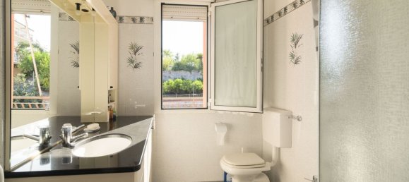 2 Schlafzimmer Wohnung in Ceriale, Italy, Nr. 376002 15