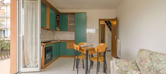 2 Schlafzimmer Wohnung in Ceriale, Italy, Nr. 376002 10