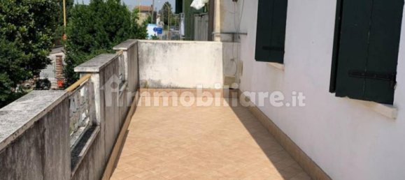 6 bedrooms Villa in Villa Estense, Italy No. 111990 3