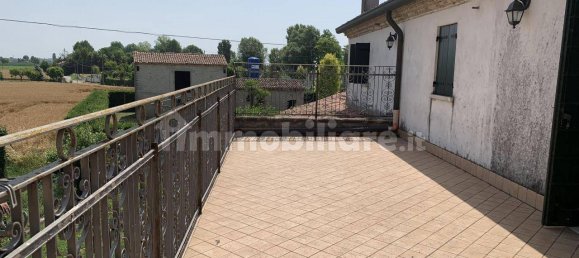 6 bedrooms Villa in Villa Estense, Italy No. 111990 8