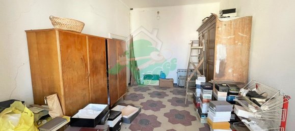 10 rooms Apartment in Foggia, Italy No. 199003 58