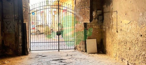 10 rooms Apartment in Foggia, Italy No. 199003 7