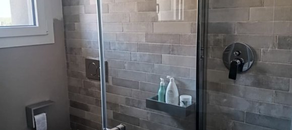 3 bedrooms House in Mondolfo, Italy No. 372809 9