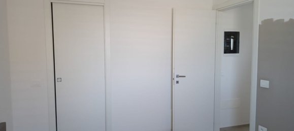 3 bedrooms House in Mondolfo, Italy No. 372809 12