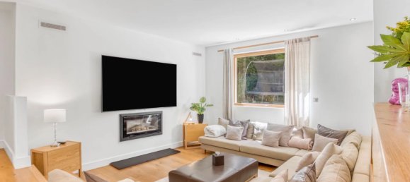 Villa de 7 dormitorios en Mougins, France No. 1566 6