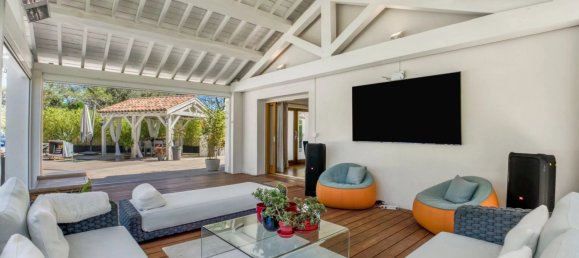 Villa de 7 dormitorios en Mougins, France No. 1566 5