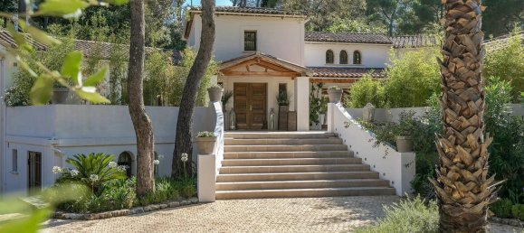 Villa de 7 dormitorios en Mougins, France No. 1566 4