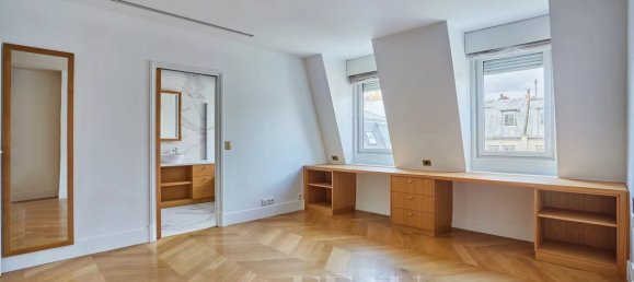 4 bedrooms Duplex in Paris, France No. 182706 17
