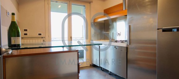 3 bedrooms Penthouse in Turin, Italy No. 293639 6