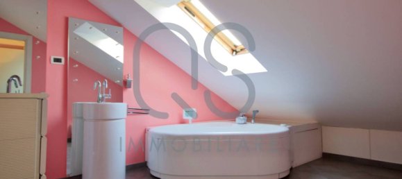 3 bedrooms Penthouse in Turin, Italy No. 293639 27