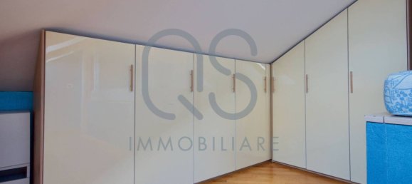 3 bedrooms Penthouse in Turin, Italy No. 293639 17