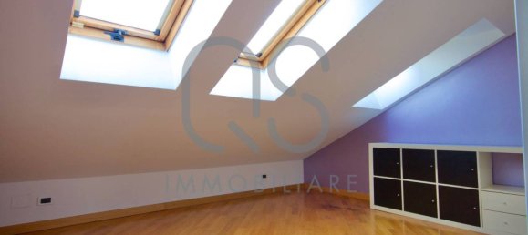 3 bedrooms Penthouse in Turin, Italy No. 293639 14