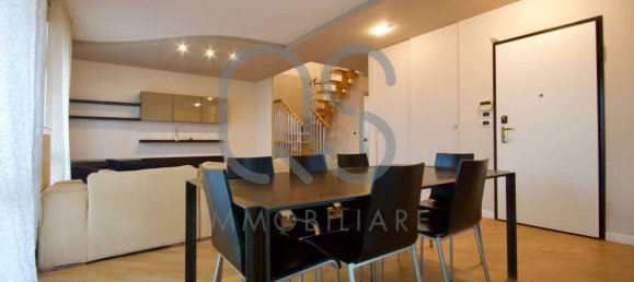 3 bedrooms Penthouse in Turin, Italy No. 293639 5