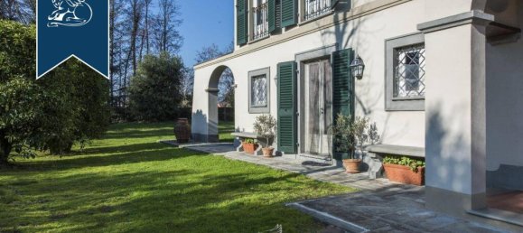 5 bedrooms Villa in Capannori, Italy No. 329297 7