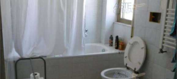 3-Zimmer Wohnung in Rome, Italy, Nr. 97389 5