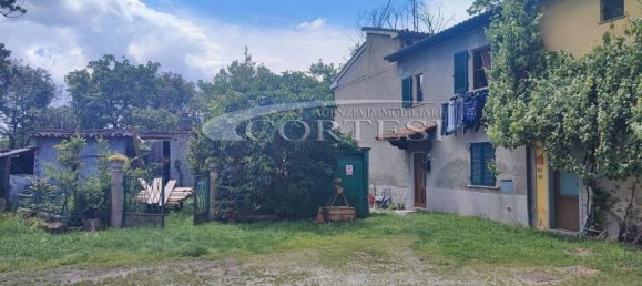5 rooms Apartment in Sansepolcro, Italy No. 25505 13