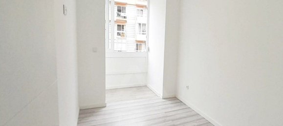 1 bedroom Apartment in Lisbon, Portugal No. 153038 8