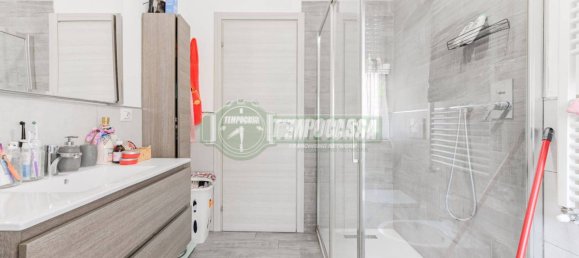 2 غرف نوم منزل في Vignate, Italy رقم 324869 14