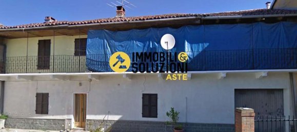 6 rooms Apartment in Crescentino, Italy No. 13384 7