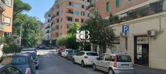1 room Commercial property in Rome, Italy No. 264645 7