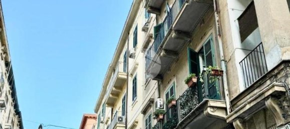 5 rooms Apartment in Palermo, Italy No. 140008 5