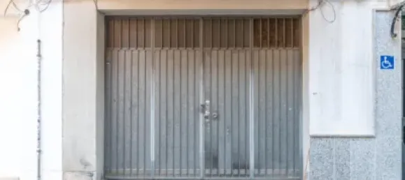 98m² Commercial property in Granada, Spain No. 181192 3