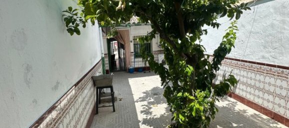 Casa de 4 dormitorios en Don Benito, Spain No. 177495 2