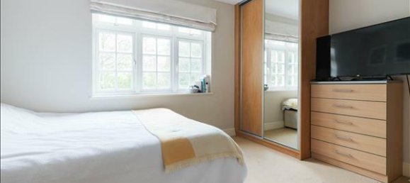 2 bedrooms Apartment in London, United Kingdom No. 7219 12