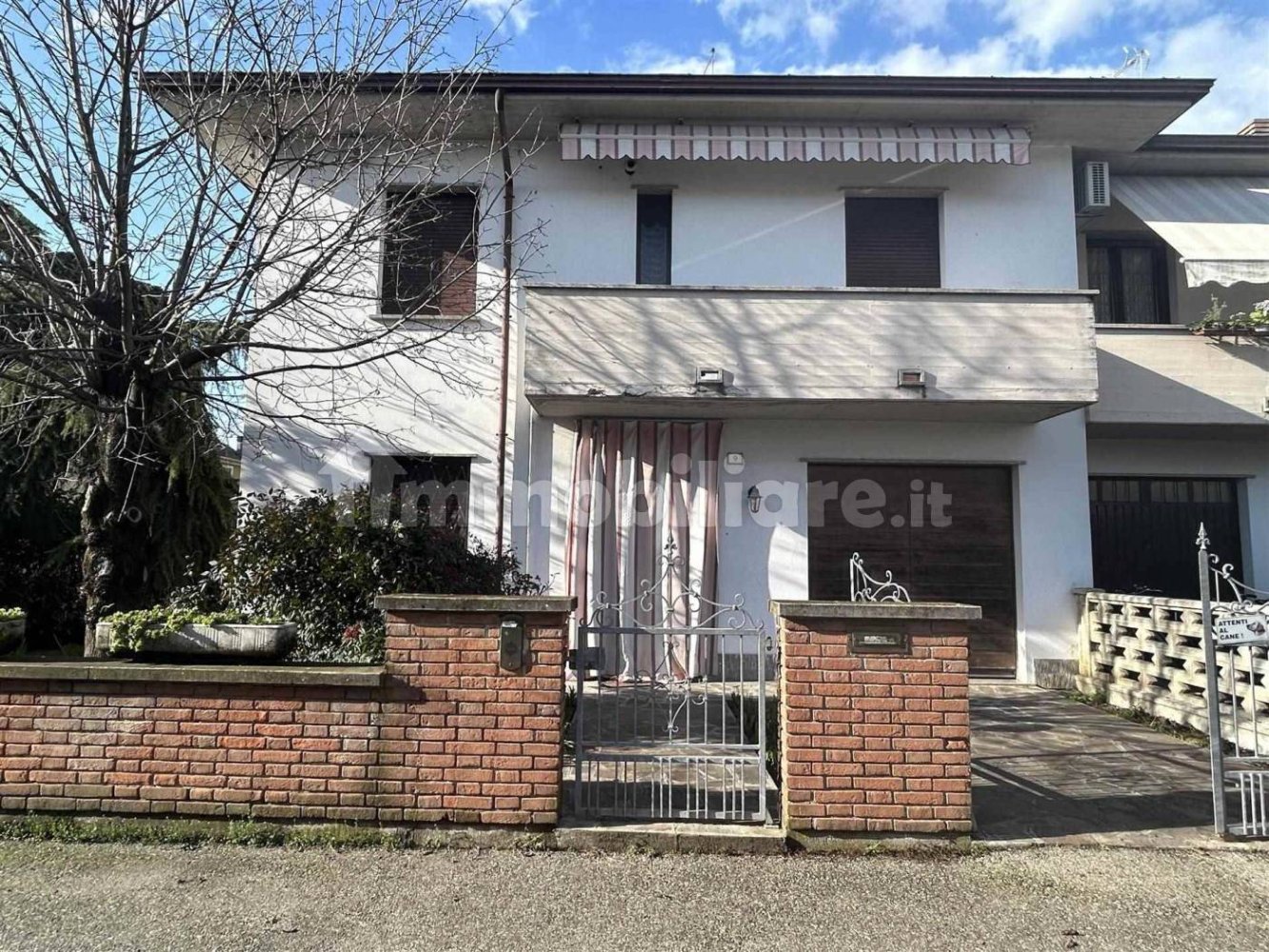 3 bedrooms Villa in Caorso, Italy No. 216848