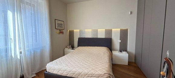 Квартира с 5 комнатами в Альба, Италия № 290846 33