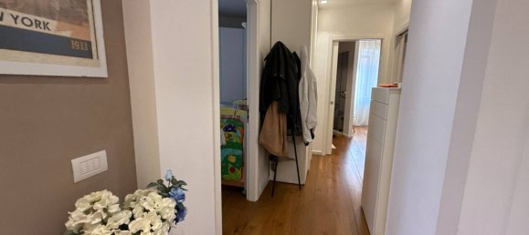 Квартира с 5 комнатами в Альба, Италия № 290846 18