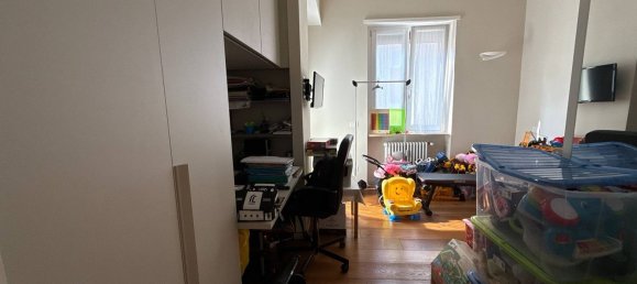 Квартира с 5 комнатами в Альба, Италия № 290846 16