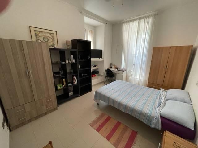 Квартира с 2 комнатами в Рим, Италия № 28251