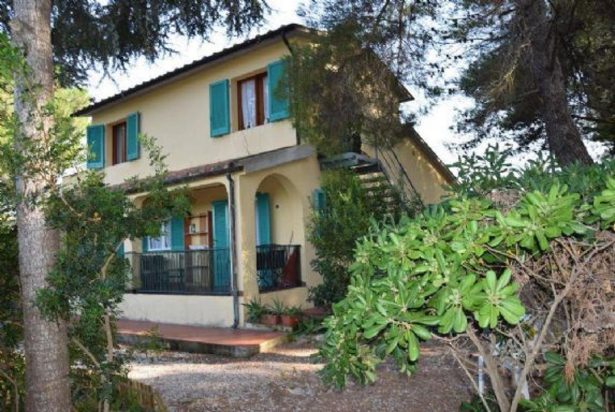 4 bedrooms Villa in Portoferraio, Italy No. 924