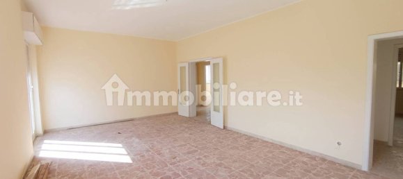 2 Schlafzimmer Wohnung in Augusta, Italy, Nr. 49000 27