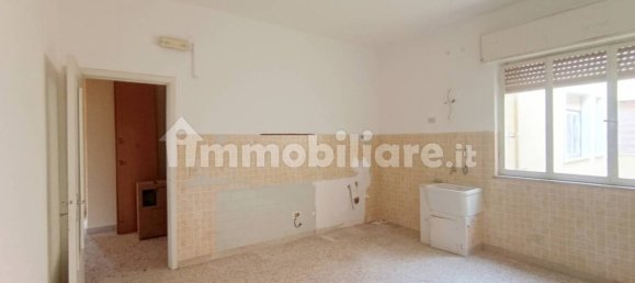 2 Schlafzimmer Wohnung in Augusta, Italy, Nr. 49000 19