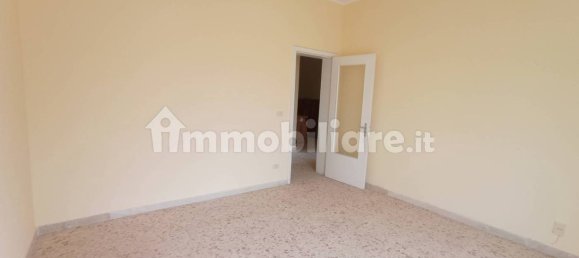 2 Schlafzimmer Wohnung in Augusta, Italy, Nr. 49000 12