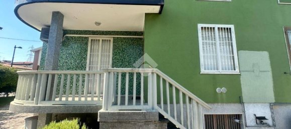 2 bedrooms Villa in Trezzo sull'Adda, Italy No. 314120 13