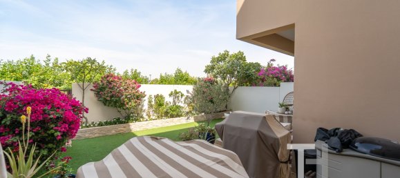 3 Schlafzimmer Villa in Reem, UAE, Nr. 28586 18