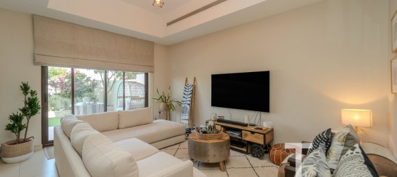 3 Schlafzimmer Villa in Reem, UAE, Nr. 28586 3