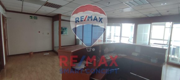 Офис 220м² в Al Khalidiya, ОАЭ № 23234 7