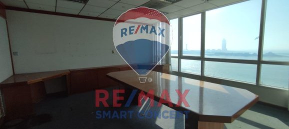 Офис 220м² в Al Khalidiya, ОАЭ № 23234 2