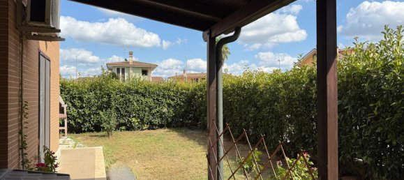 3 rooms Apartment in Mentana, Italy No. 279998 21