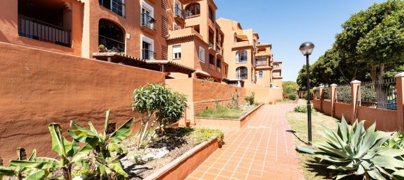 Apartamento de 3 dormitorios en Torremolinos, Spain No. 47070 36