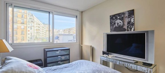 2 bedrooms Apartment in Paris, France No. 149223 5