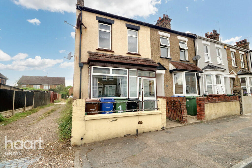 3 bedrooms Commercial property in Grays, United Kingdom No. 4980