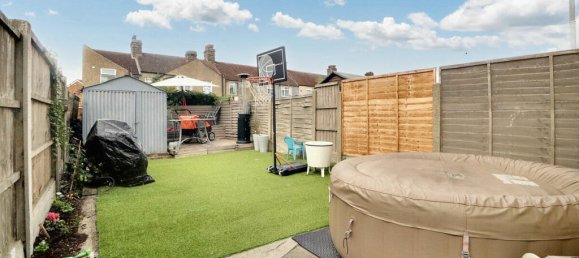 3 bedrooms Commercial property in Grays, United Kingdom No. 4980 5