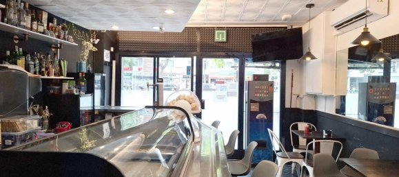 43m² Commercial property in Sant Marti, Spain No. 154355 3