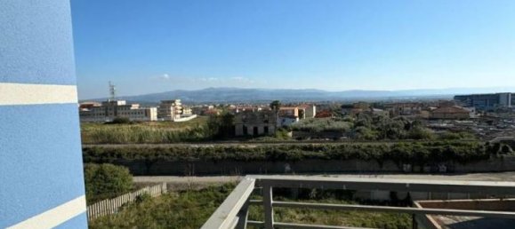 4 rooms Apartment in Lamezia Terme, Italy No. 37344 7